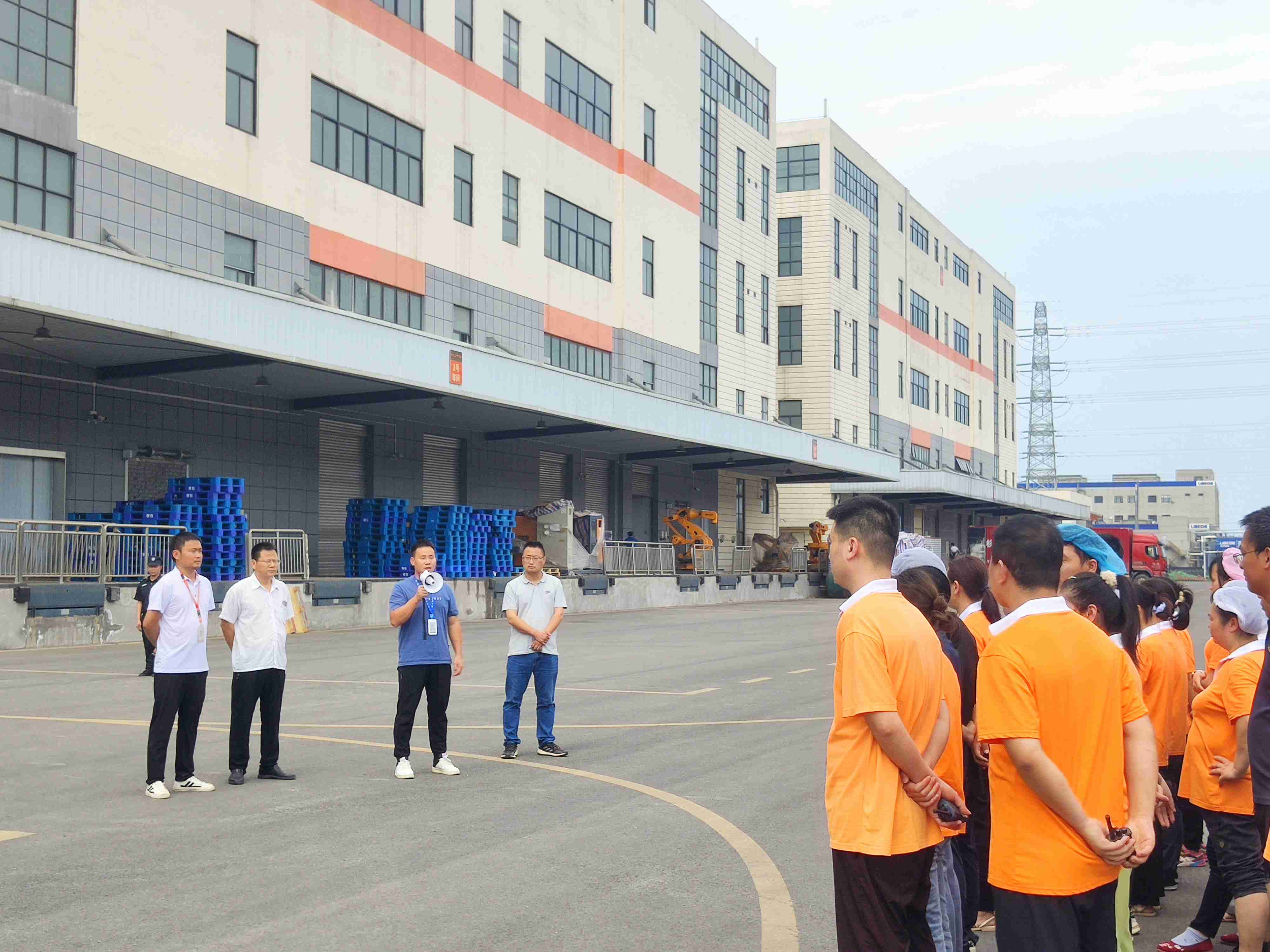 我司为宜宾市裕同环保科技有限公司进行安全体检与应急演练指导