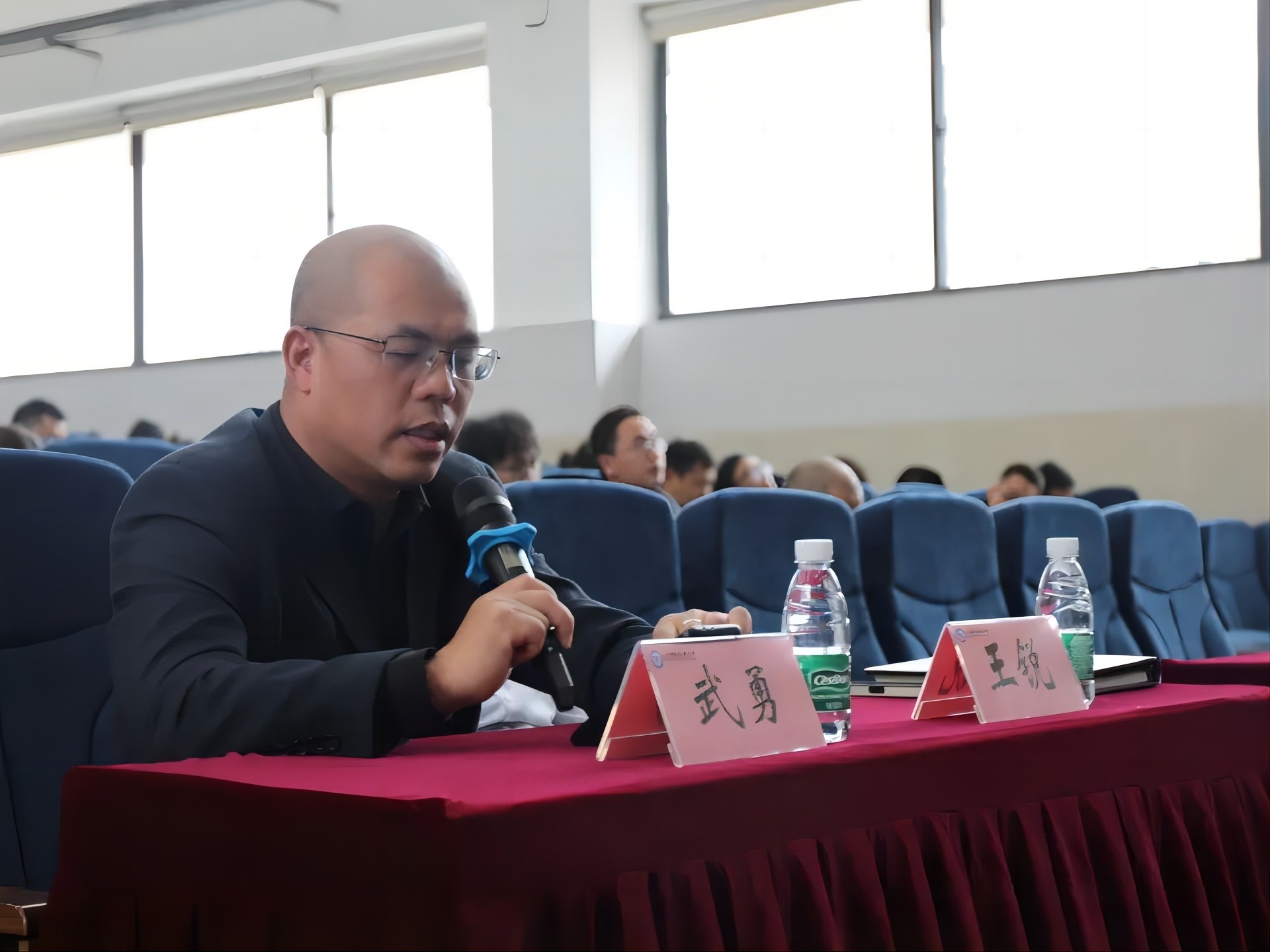 预防为主 生命至上 ——我司专家指导“2023年天府实验小学消防应急演练暨消防月活动”顺利进行